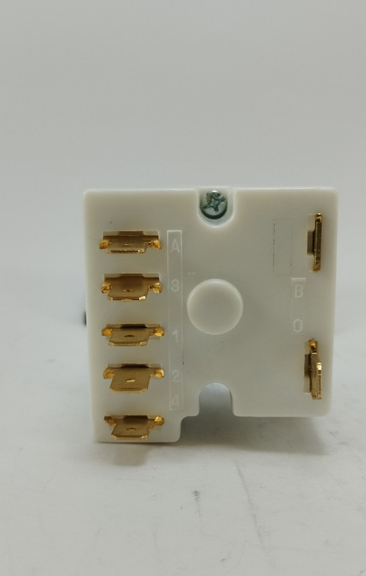 کلید کولر پنجره ای