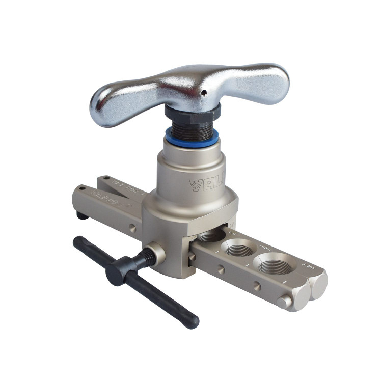 دستگاه پرچ کن