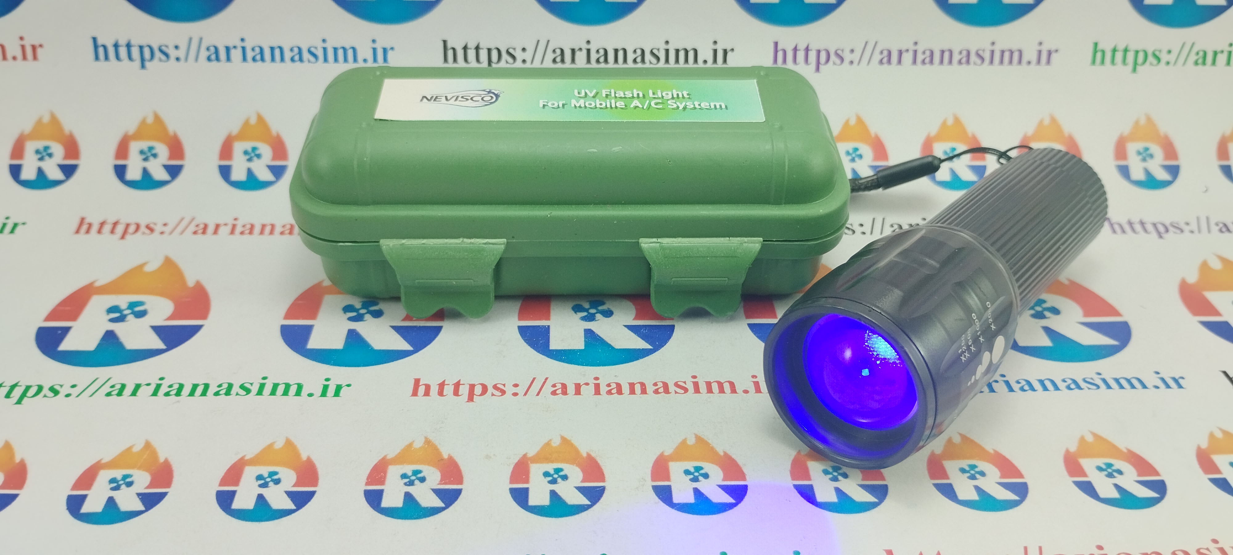 چراغ قوه uv