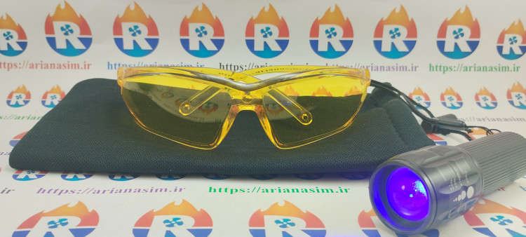 نشت یاب یو وی